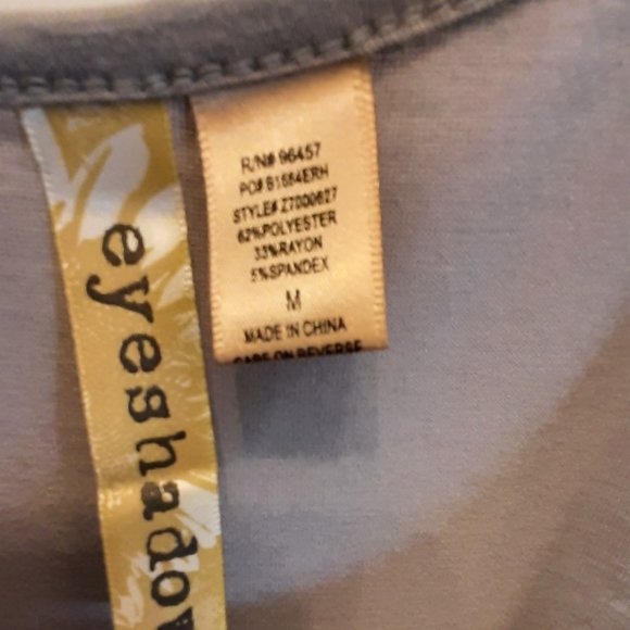 EYESHADOW Sz M grey sequin Tank Tunic top, EUC! Easy care Machine Wash - Picture 5 of 8